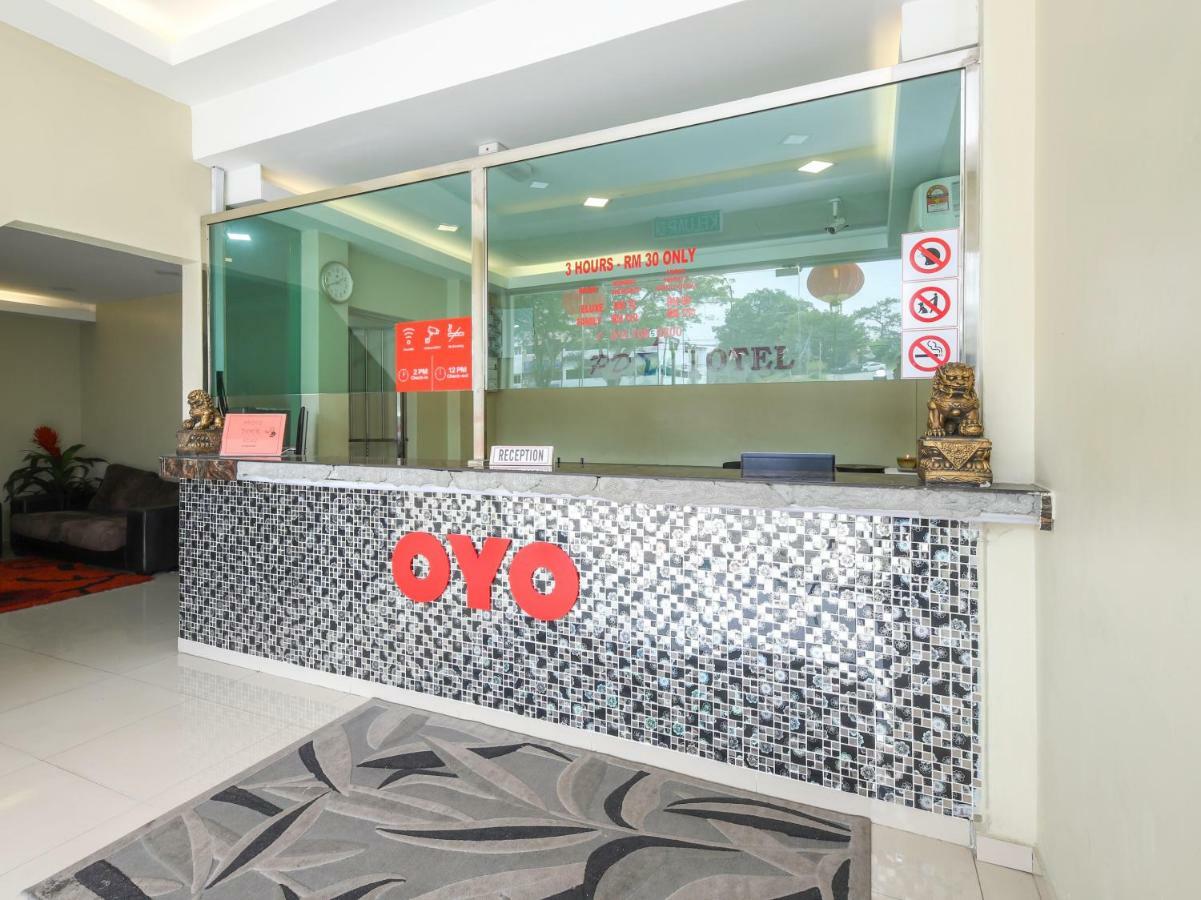 Oyo 1136 Pd Star Hotel Порт-Діксон Екстер'єр фото