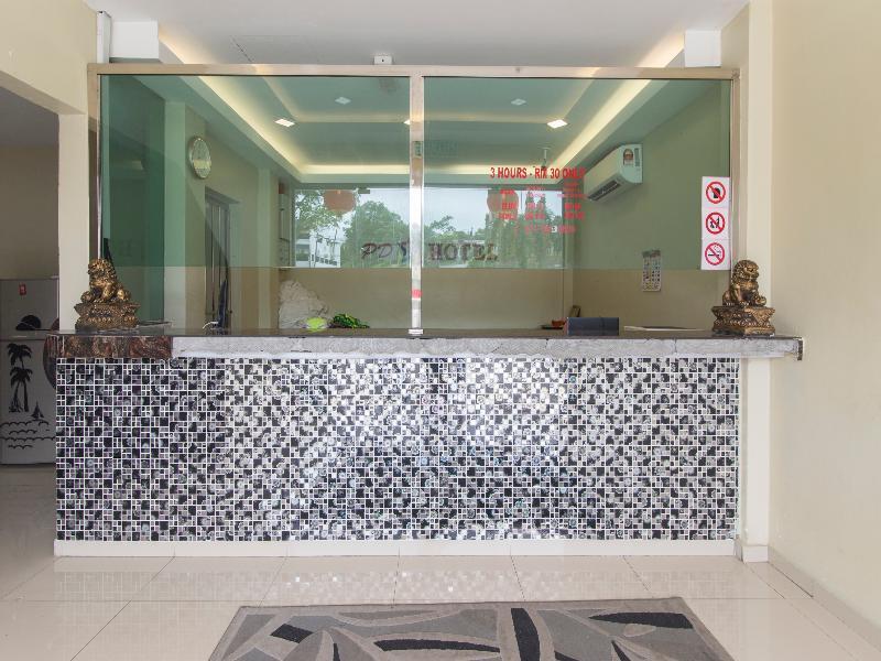 Oyo 1136 Pd Star Hotel Порт-Діксон Екстер'єр фото