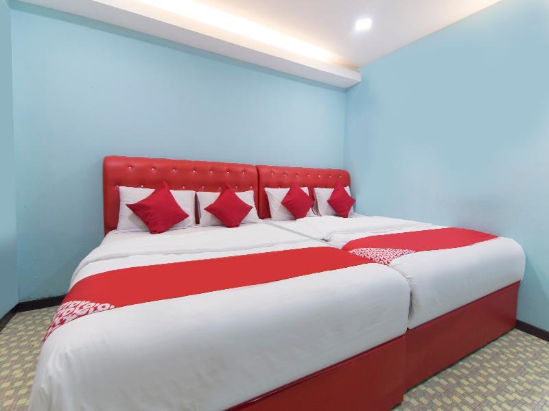 Oyo 1136 Pd Star Hotel Порт-Діксон Екстер'єр фото